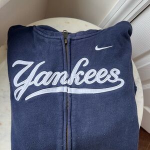Nike Yankees Navy Hoodie